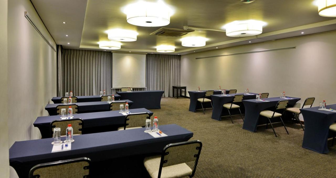 ANEW Hotel Witbank Emalahleni Bagian luar foto